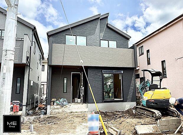 【現地外観写真】2号棟 ■暮らしを豊かにする充実した仕様設備で快適に
