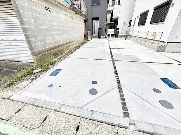 【駐車場】1号棟  ■毎日の駐車が快適に