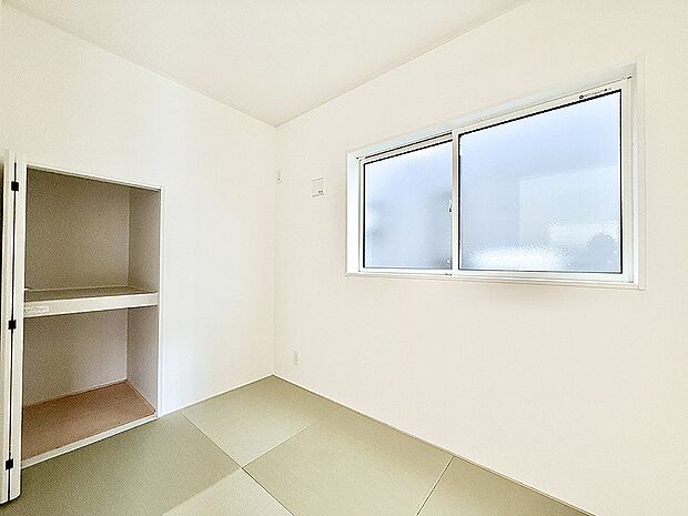 【リビング以外の居室】2号棟 ■機能的で使いやすいお部屋で毎日を快適に