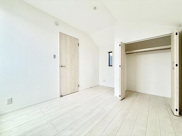 【寝室】1号棟 ■穏やかな空間で自分の時間を大切に