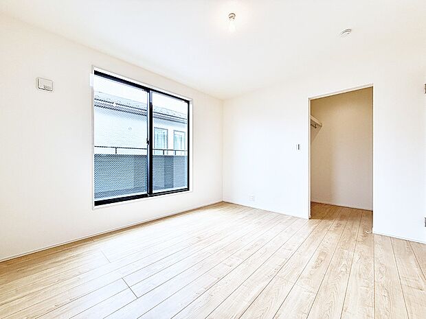 【子供部屋】2号棟 ■読書や趣味リモートワークなどさまざまな用途に対応できる柔軟さがあります