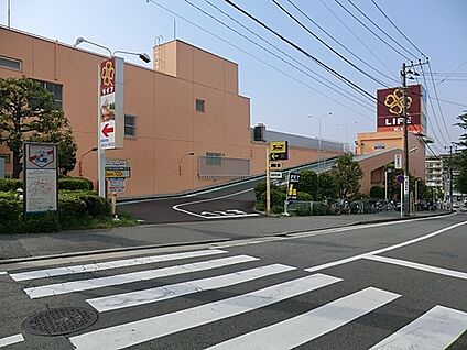 ライフ希望が丘店 500m(7分)
