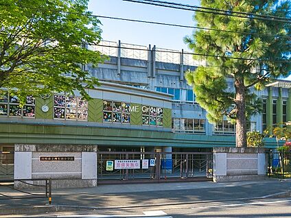 川崎市立西生田小学校  1000m(13分)