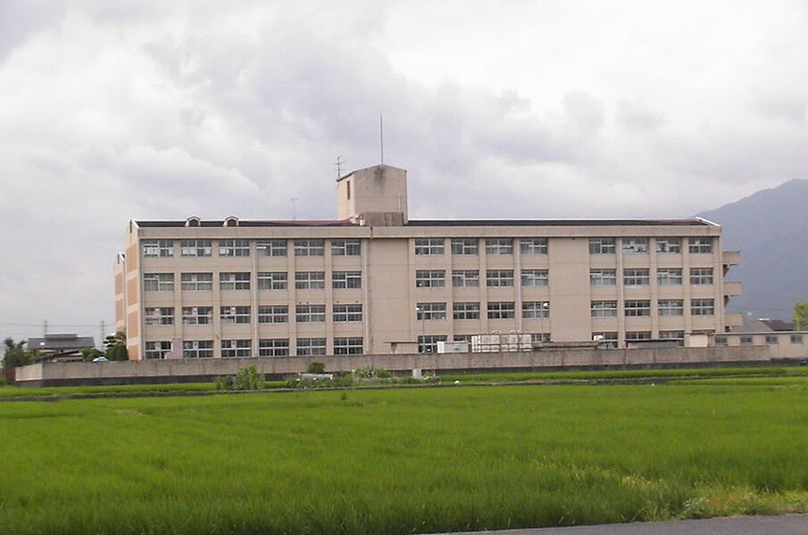 【学校】大和高田市立高田西中学校