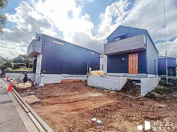 【現地前面道路】建物のココが気なるを解決します♪
建物・設備の仕様等については、ショールームにて商材の確認が可能です。
キッチン・システムバス・ドレッサー・トイレ・フローリング・サッシ等