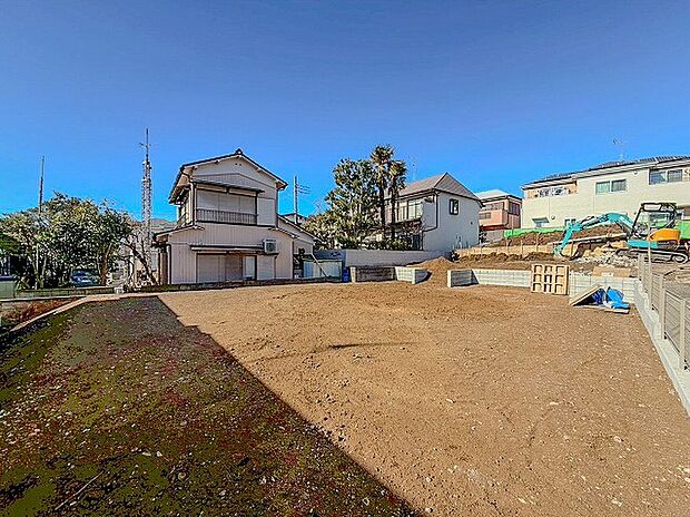 【現地外観】『現地撮影』
銀行・郵便局、病院、教育機関など必要な公共施設がひととおり揃っている鶴ケ峰で新生活を!