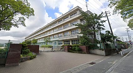 平第一中学校 2,760ｍ(徒歩35分)
