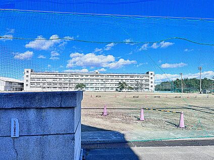 四倉中学校 1,400m(徒歩20分)