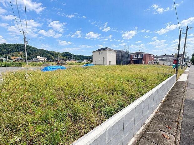 【現況写真】12月までに全8棟完成予定です
