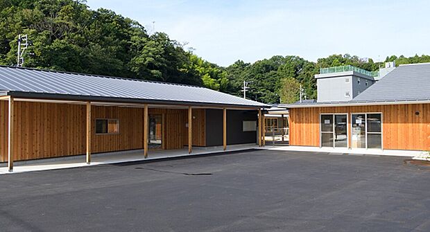 いわき短期大学付属幼稚園(約835m)