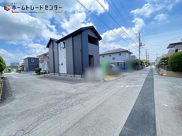 ○嬉しい設備仕様
システムキッチン、浴室乾燥機、ウォークインクローゼット、床下収納、TVモニター付インターホン、24時間換気システム、シューズインクローク、食器洗い乾燥機、駐車場２台（車種による）！