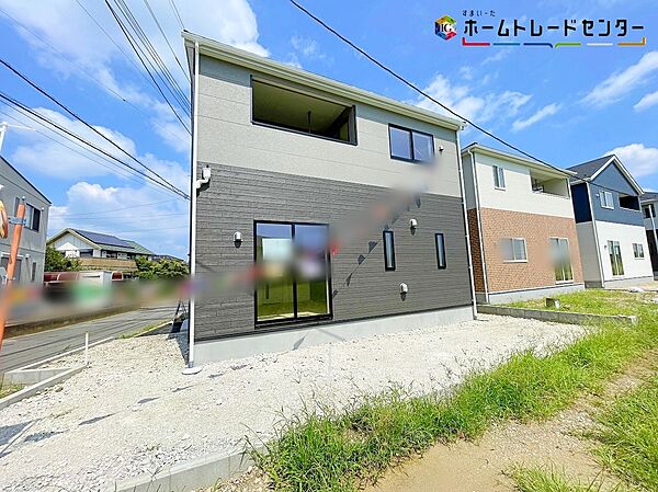 １号棟
JR常磐線「荒川沖」駅まで車で３分♪
「耐震＋制震」を兼ね備えた家、ＱＵＩＥ（クワイエ）。住宅性能評価取得物件！安心の第三者機関による検査済み！