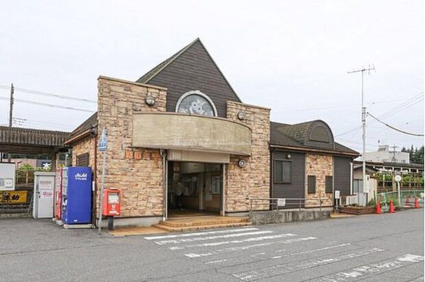 外壁がレンガ調のオシャレなデザイン♪関東鉄道常総線「新取手」駅！周辺にはスーパーやドラックストア、コンビニがございますのでお買物には不便を感じません！