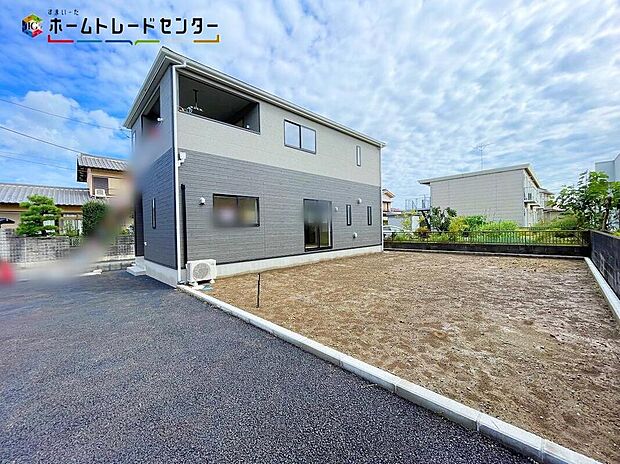 JR常磐線「荒川沖」駅まで車で6分♪
「耐震+制震」を兼ね備えた家、QUIE(クワイエ)。住宅性能評価取得物件!安心の第三者機関による検査済み!