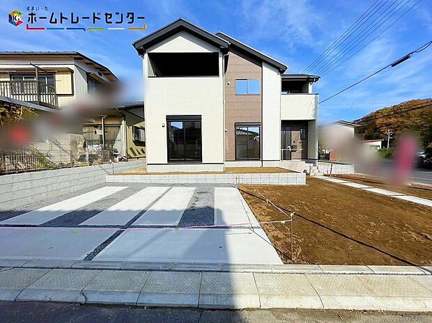 【駐車場】JR常磐線「土浦」駅まで車で８分！
LIGAREはラテン語で＜結ぶ＞という意味を持つ。人を繋ぎ、家族を結ぶ。シンプルな箱を結び、繋ぎ合わせることで様々なデザインが形成される。