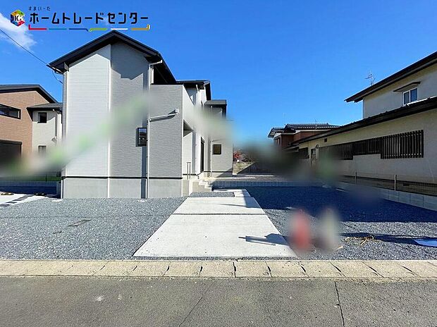 【駐車場】JR常磐線「水戸」駅まで車で８分！
LIGAREはラテン語で＜結ぶ＞という意味を持つ。人を繋ぎ、家族を結ぶ。シンプルな箱を結び、繋ぎ合わせることで様々なデザインが形成される。