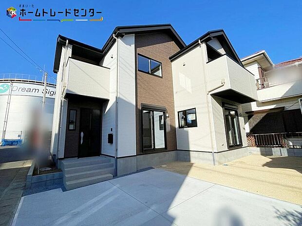 【現地外観写真】つくばエクスプレス線「守谷」駅まで徒歩１３分♪
LIGAREはラテン語で＜結ぶ＞という意味を持つ。人を繋ぎ、家族を結ぶ。シンプルな箱を結び、繋ぎ合わせることで様々なデザインが形成される。