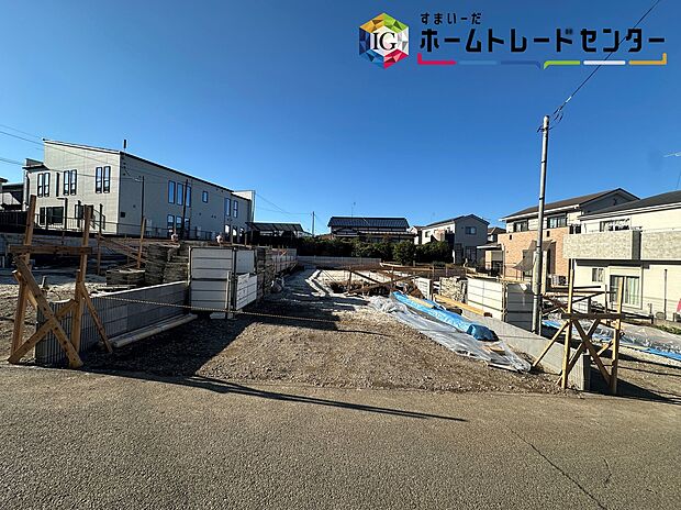 【前面道路含む現地写真】◆休日にご家族揃ってご見学はいかがでしょうか♪実際の現地を見てみると図面などではわからない、新たな発見もありますのでまずはお気軽にお問い合わせください♪