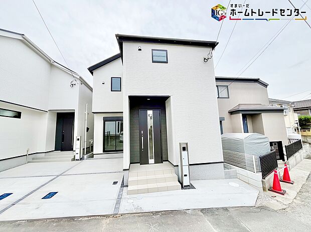 【現地外観写真】◆休日にご家族揃ってご見学はいかがでしょうか♪実際の現地を見てみると図面などではわからない、新たな発見もありますのでまずはお気軽にお問い合わせください♪