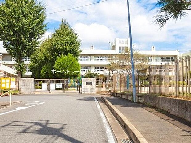 千葉市立土気小学校（約1,821m）
