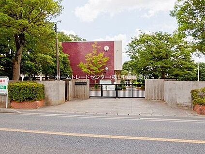 四街道市立四街道小学校 1684m(徒歩22分)