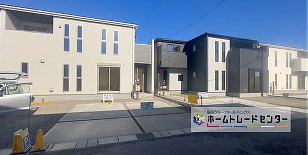 2~4号棟
全5棟堂々完成いたしました!ぜひ現地にて、実際の建物・街並み・日当たり等ご確認下さい♪お問い合わせはお気軽に☆