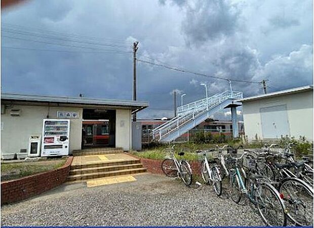 JR高山本線「長森」駅まで徒歩１２分♪