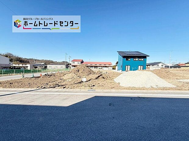 1~3号棟
全3棟 完成に向けて工事スタート!完成イメージが見たい!物件資料がほしい!など お気軽にお問い合わせ下さい☆