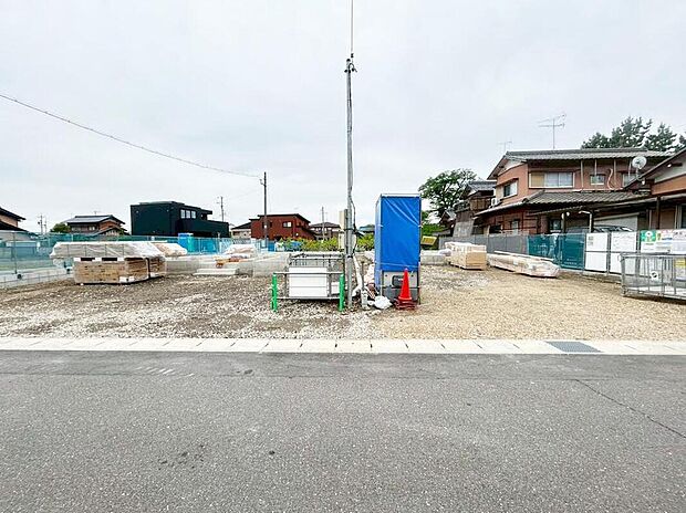 全2棟☆完成に向けて工事スタート!
完成イメージが見たい!物件資料がほしい!などお気軽にお問い合わせ下さい☆