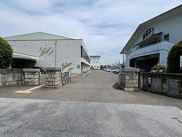 一宮市立北部中学校（約1,268m）