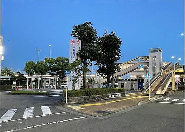 JR東海道本線西岐阜駅（約1,100m）