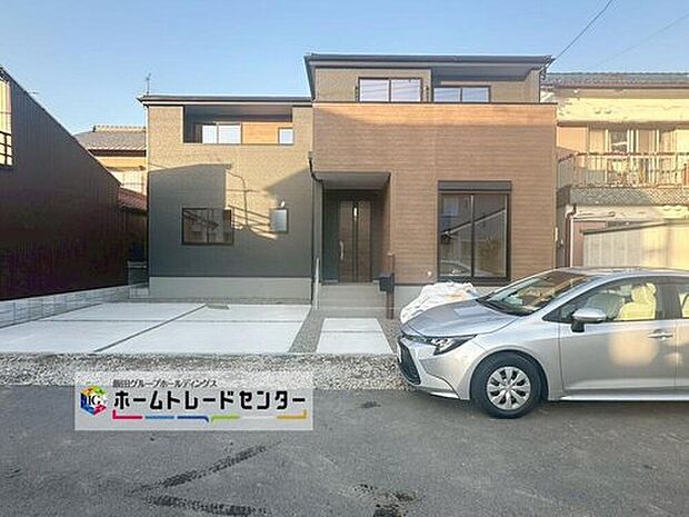 【現地外観写真】２号棟
当日のご見学予約も承ります。同じものは２つとない「夢のマイホーム」との出会いが待っているかもしれません♪