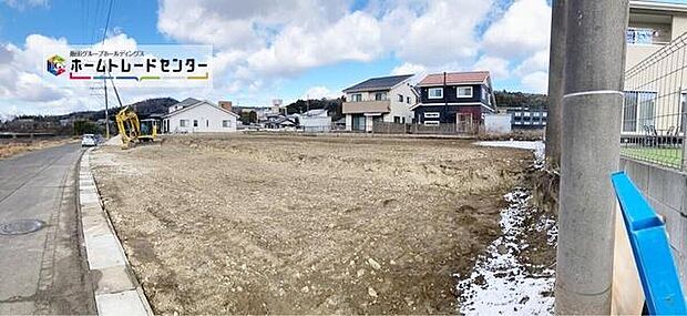 【現地写真】１～５号棟
当日のご見学予約も承ります。同じものは２つとない「夢のマイホーム」との出会いが待っているかもしれません♪