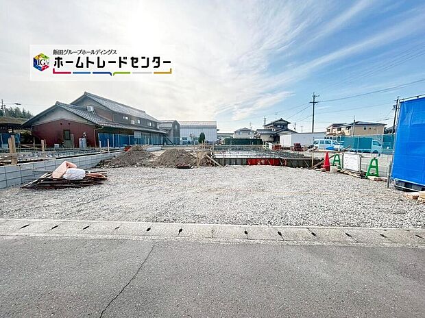 【完成予想図(外観)】２号棟
土地面積　223.36m2
建物面積　105.99m2