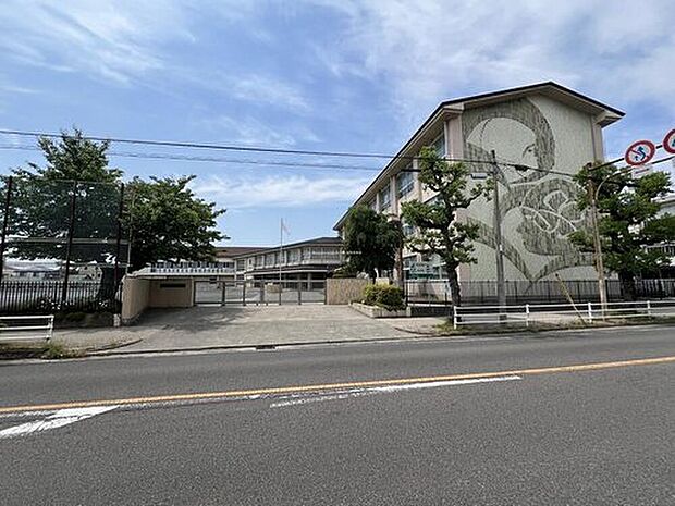 一宮市立宮西小学校（約1,630m）