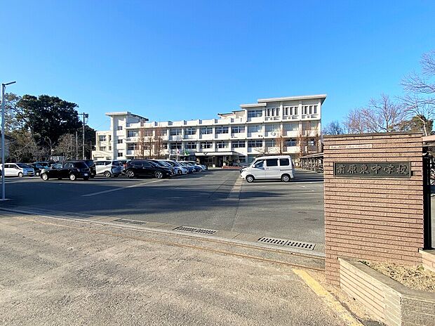 糸島市立前原東中学校（約3,100m）