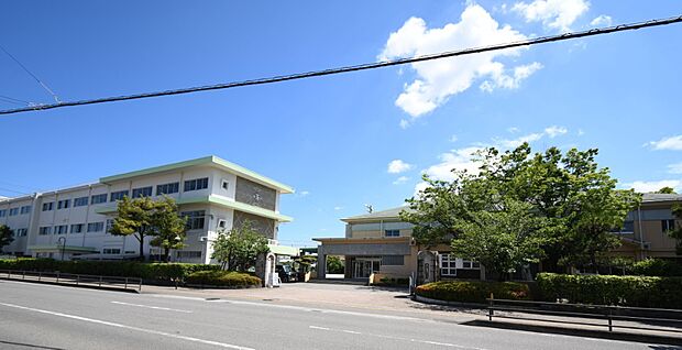 徳島市立富田小学校
