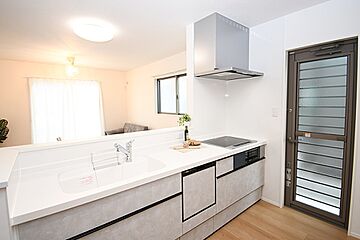 丸亀市今津町建売(4)　駐車場4台可　ZEH住宅 その他