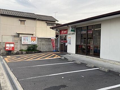 高松伏石郵便局 徒歩657m