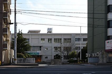 高松市立玉藻中学校 徒歩2260m