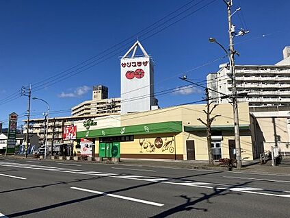 業務用食品スーパーサンプラザ　鴨部店 徒歩860m