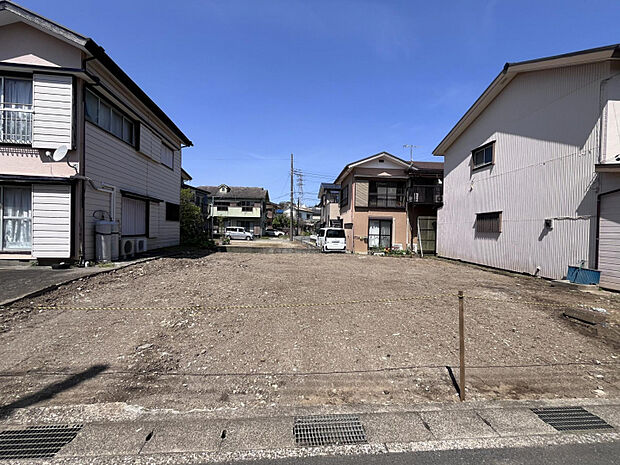 販売現地