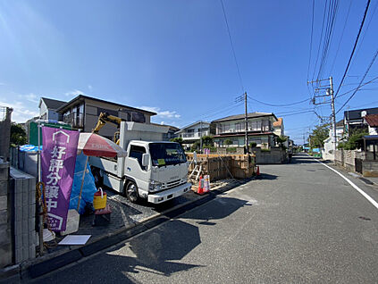 販売現地