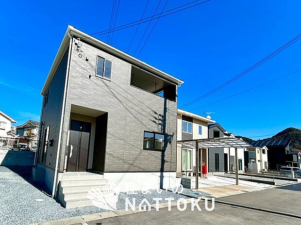 現地写真(街並み)
全2邸
駐車2台可能