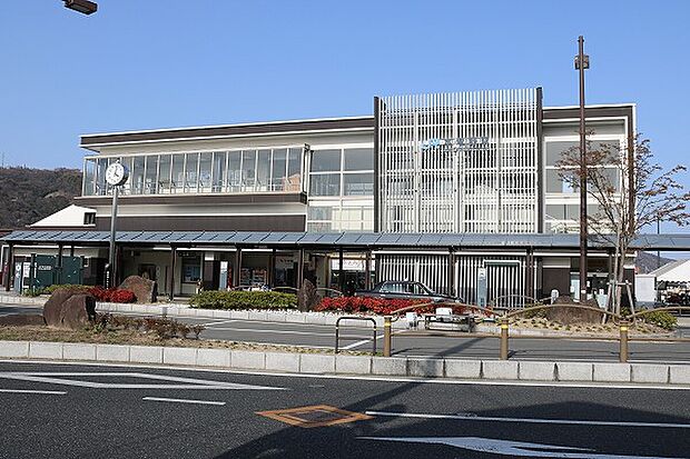 ＪＲ姫新線「本竜野駅」（約1,200m）