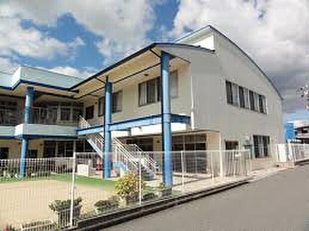 清心認定こども園(約970m)