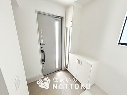 現地写真（玄関）