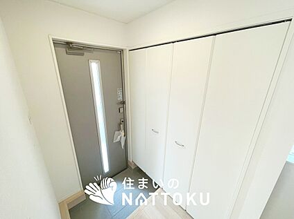 現地写真(玄関)