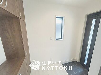 現地写真(玄関)