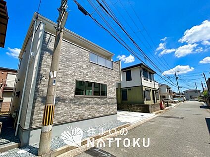 現地写真（前道含む外観）